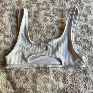 Frankie’s Bikinis | White Ribbed Scoop-neck Cutout Top | Size Medium
